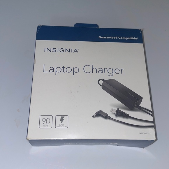 Insignia | Computers, Laptops & Parts | Insignia Universal Laptop ...